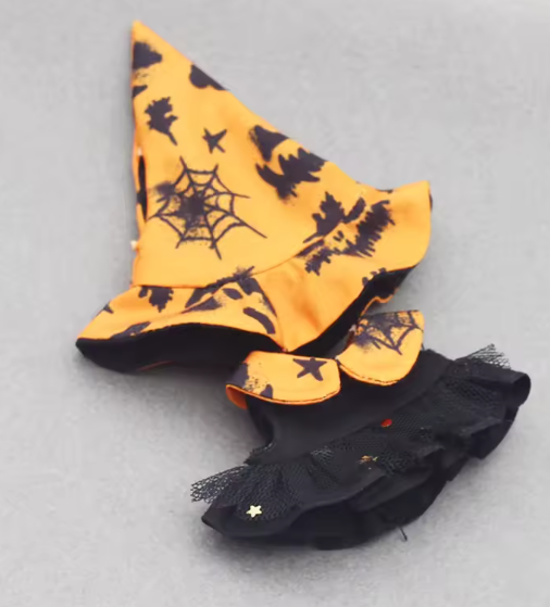 Halloween Hexen-Outfit Set (2-teilig) – Orange-Schwarzer Hexenhut & Kleid für Labubu Figuren