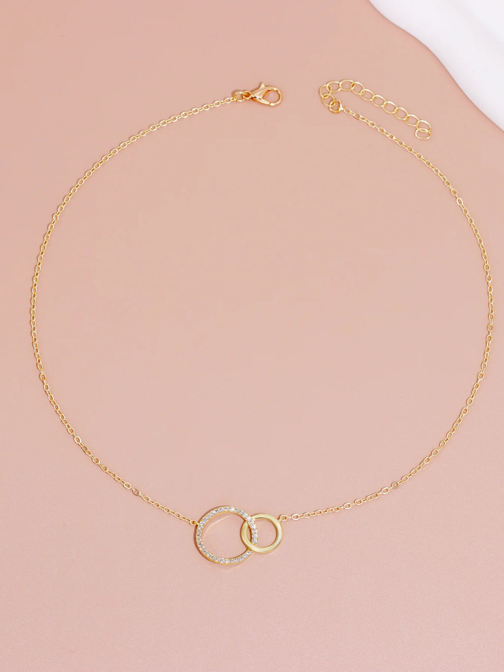 Delicate stainless steel necklace with double ring pendant for women