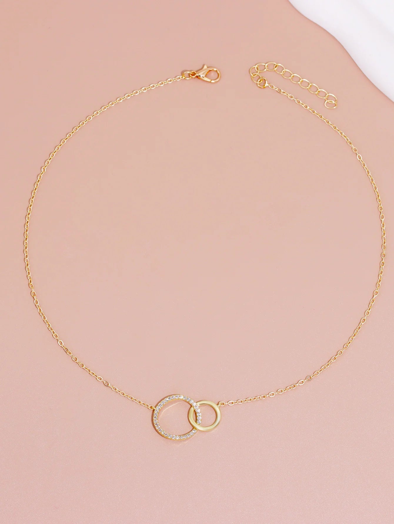 Delicate stainless steel necklace with double ring pendant for women